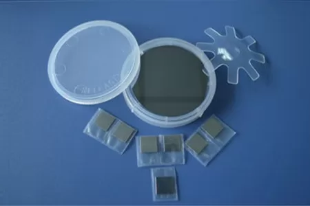 InP wafers VGF CZ Growth method N-type S doped P type Zn doped EPI-ready 2、3、4、6inch semiconductor materials